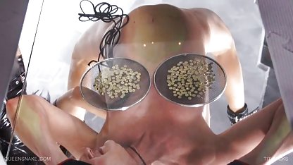 Indah brunette suka cerita sex xxx bergambar menggunakan mainan, sendirian