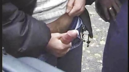 Ia diangkat sebagai bokep dewasa xxx dokter pribadi Klein, Massimo usia